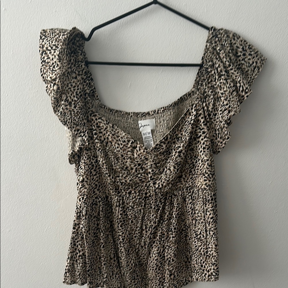 Chic Peplum Blouse with Ruffled Cap Sleeves in Black and Brown